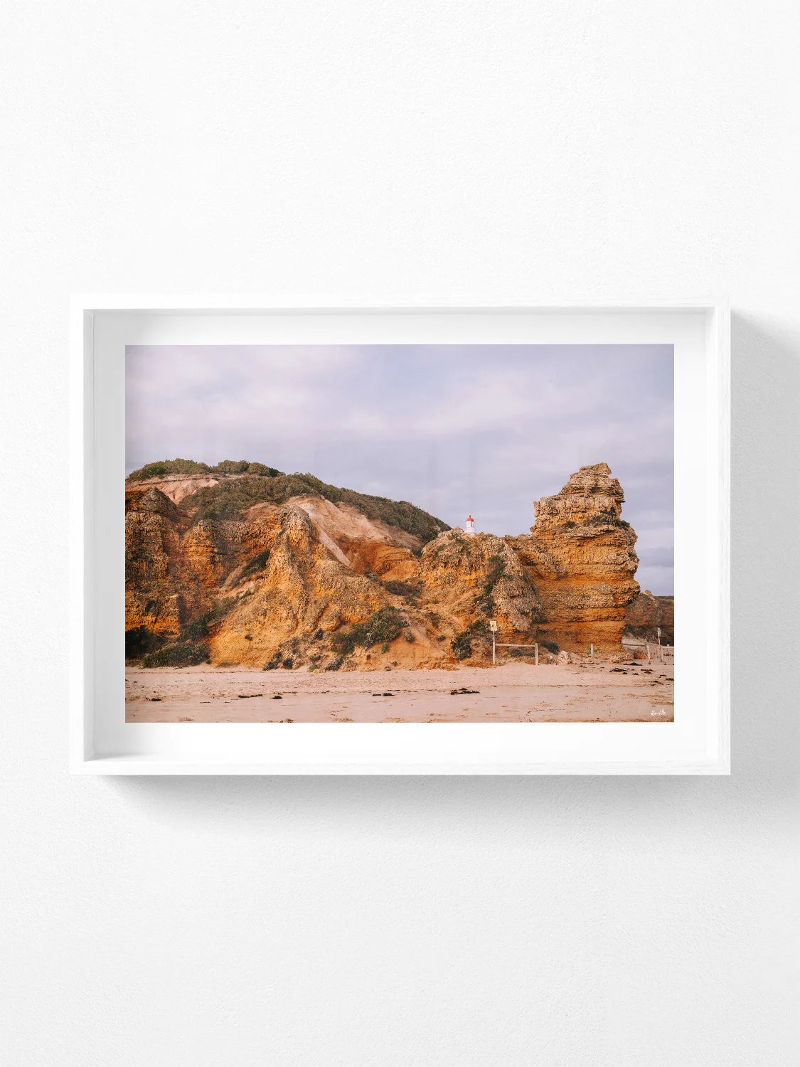 Aireys Inlet Cliffs and Lighthouse