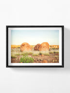 Sunrise over Karlu Karlu Devils Marbles