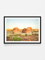 Sunrise over Karlu Karlu Devils Marbles