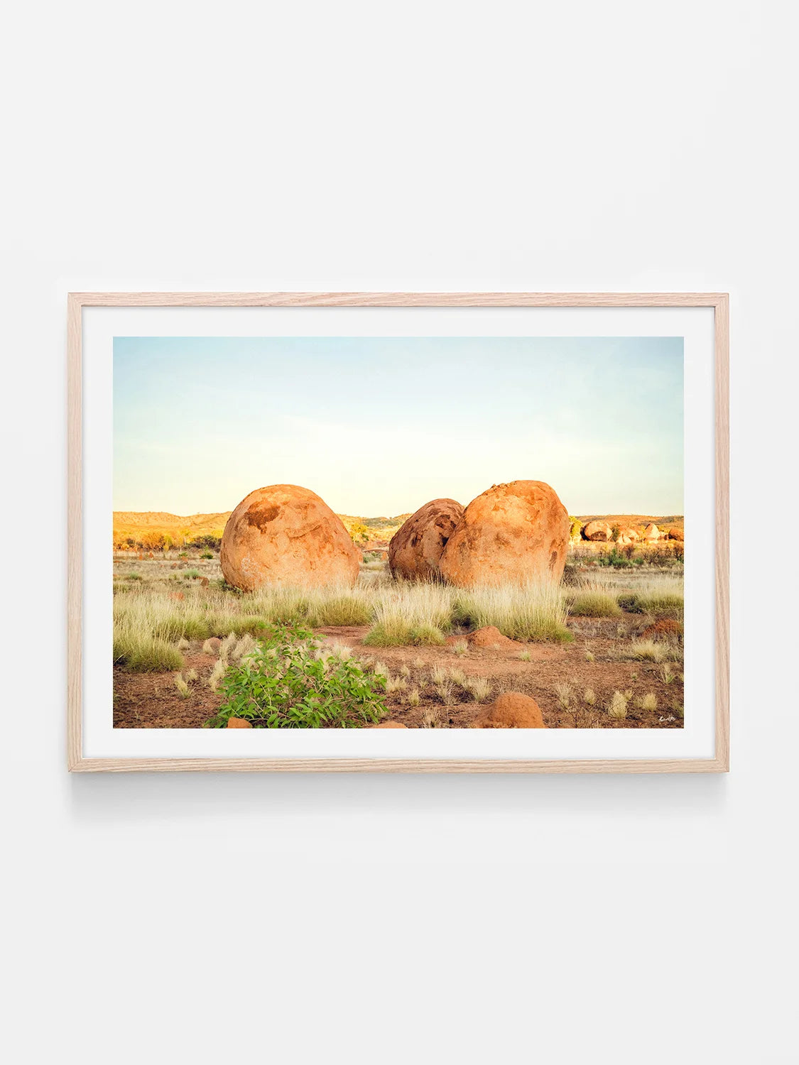 Sunrise over Karlu Karlu Devils Marbles